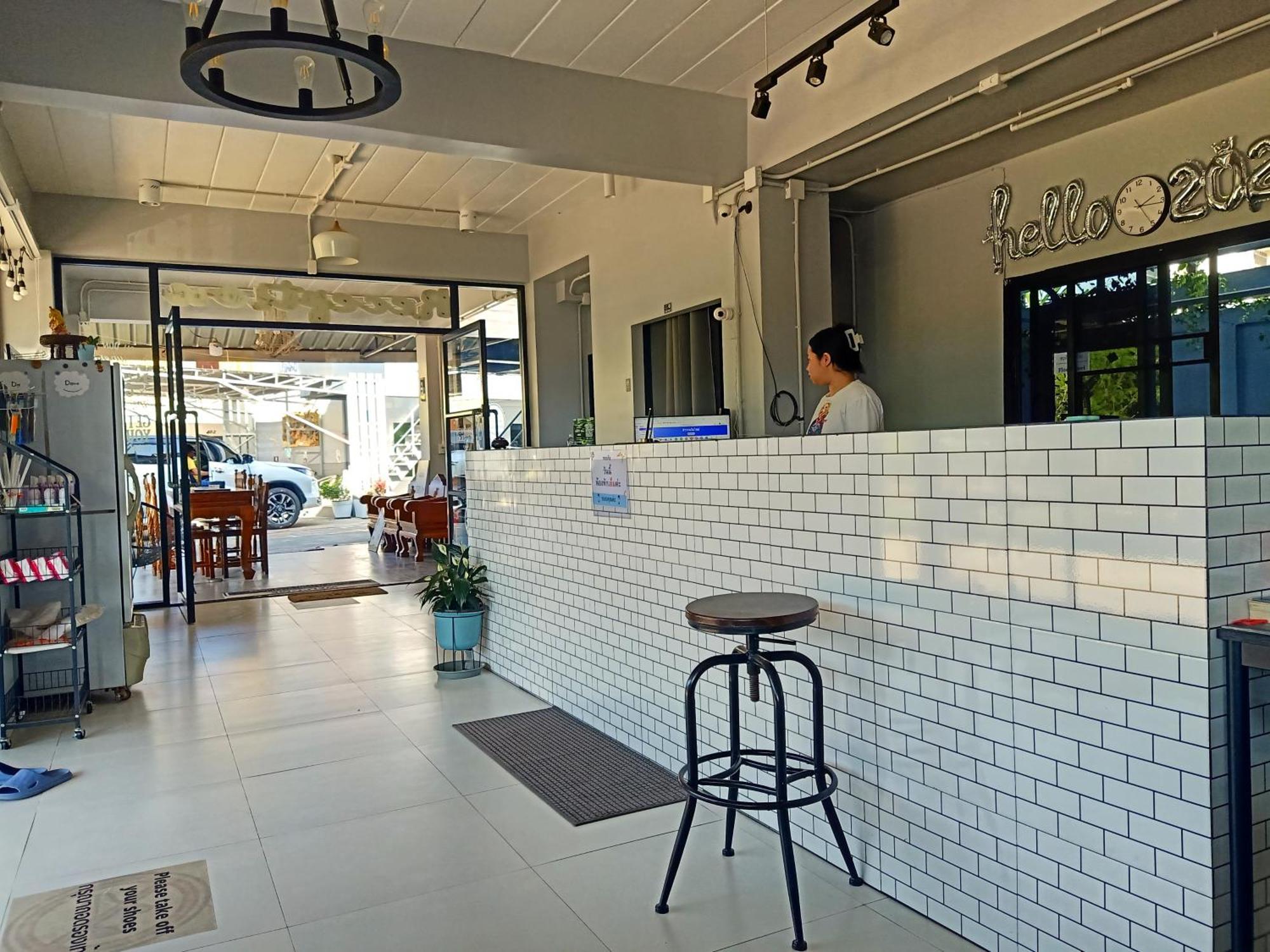 Baan Nuk Anong Hotell Chiang Rai Exteriör bild