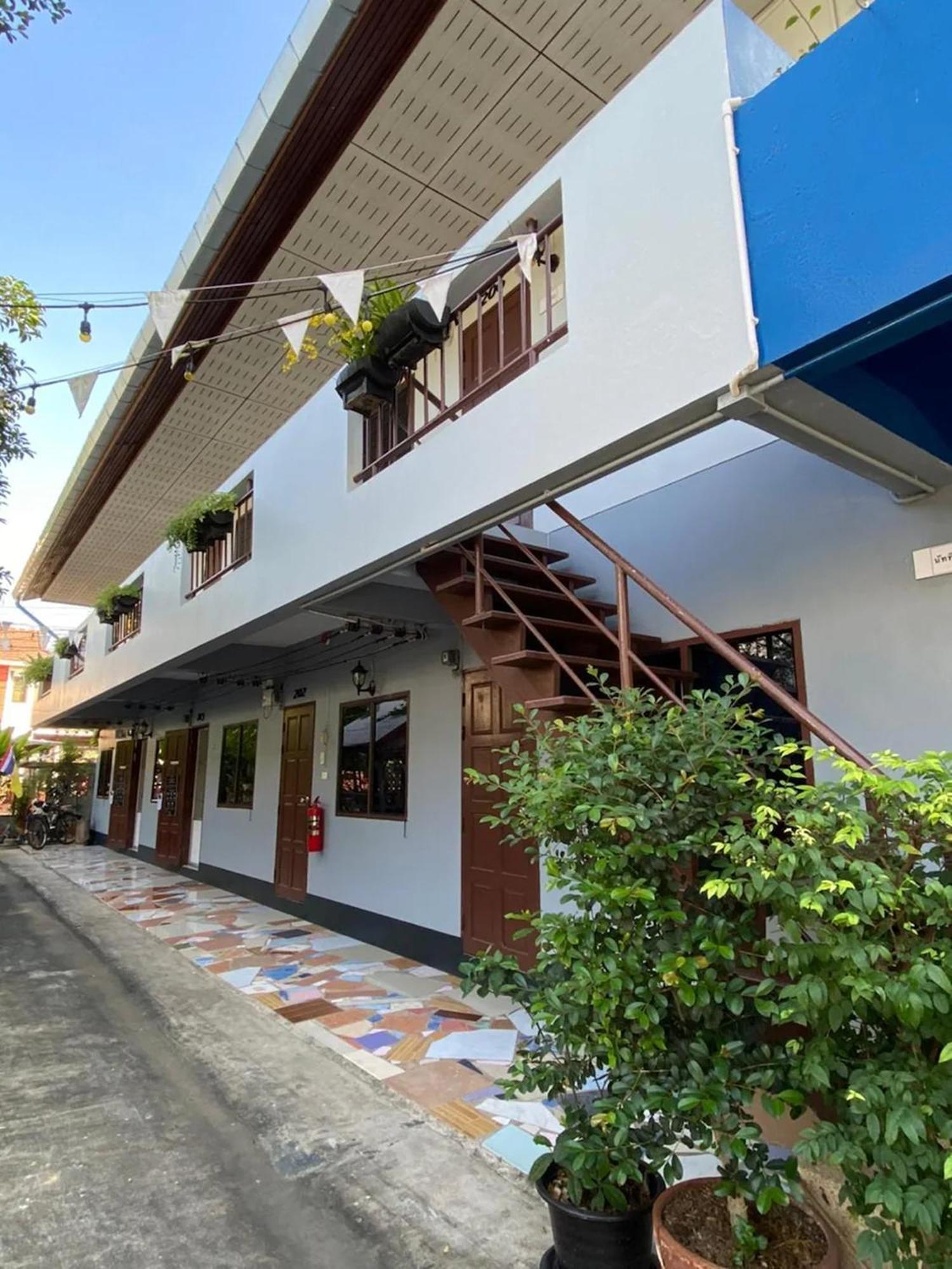 Baan Nuk Anong Hotell Chiang Rai Exteriör bild