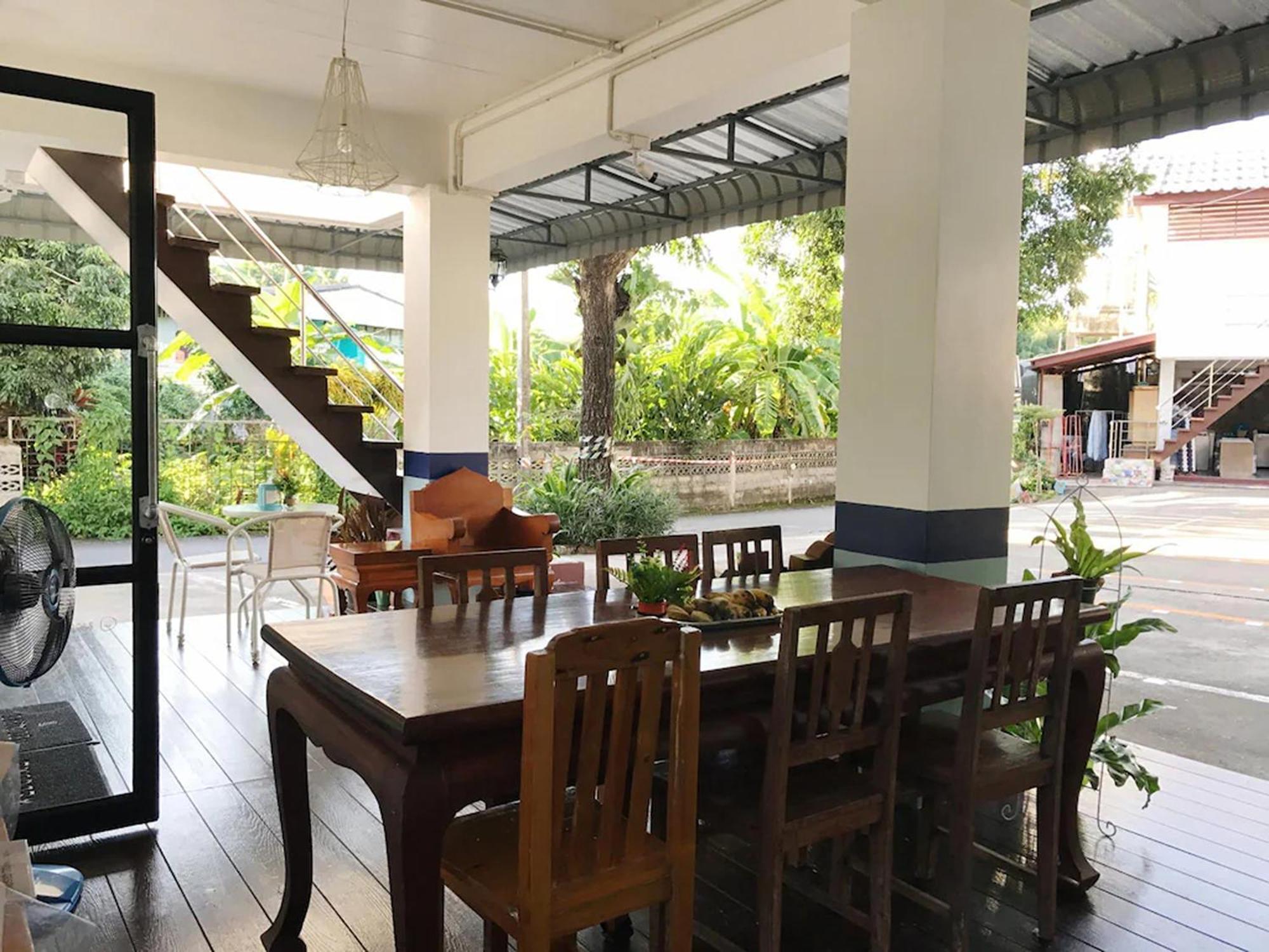 Baan Nuk Anong Hotell Chiang Rai Exteriör bild